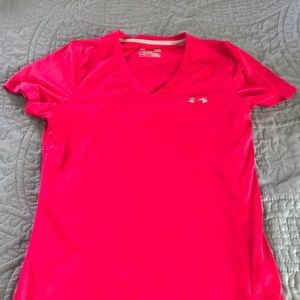 Under armour workout shirt